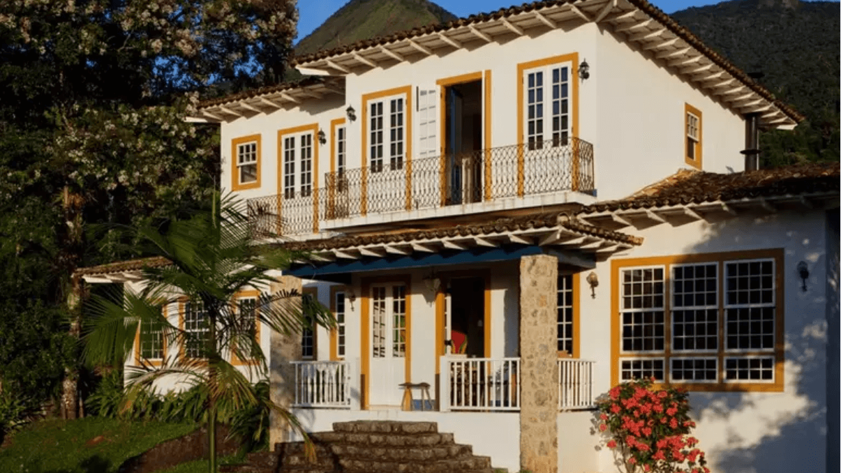 Imóveis Coloniais: O Que Verificar Antes da Compra - Guia Definitivo