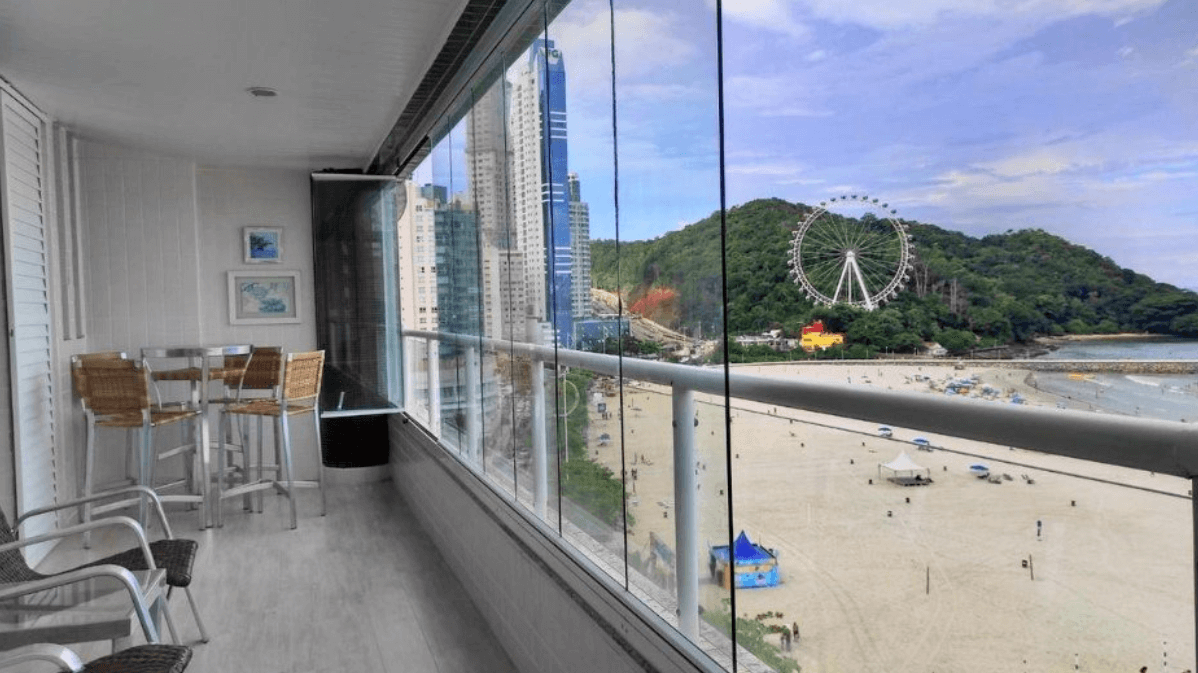 Imóveis em Balneários: Vale a Pena o Investimento?