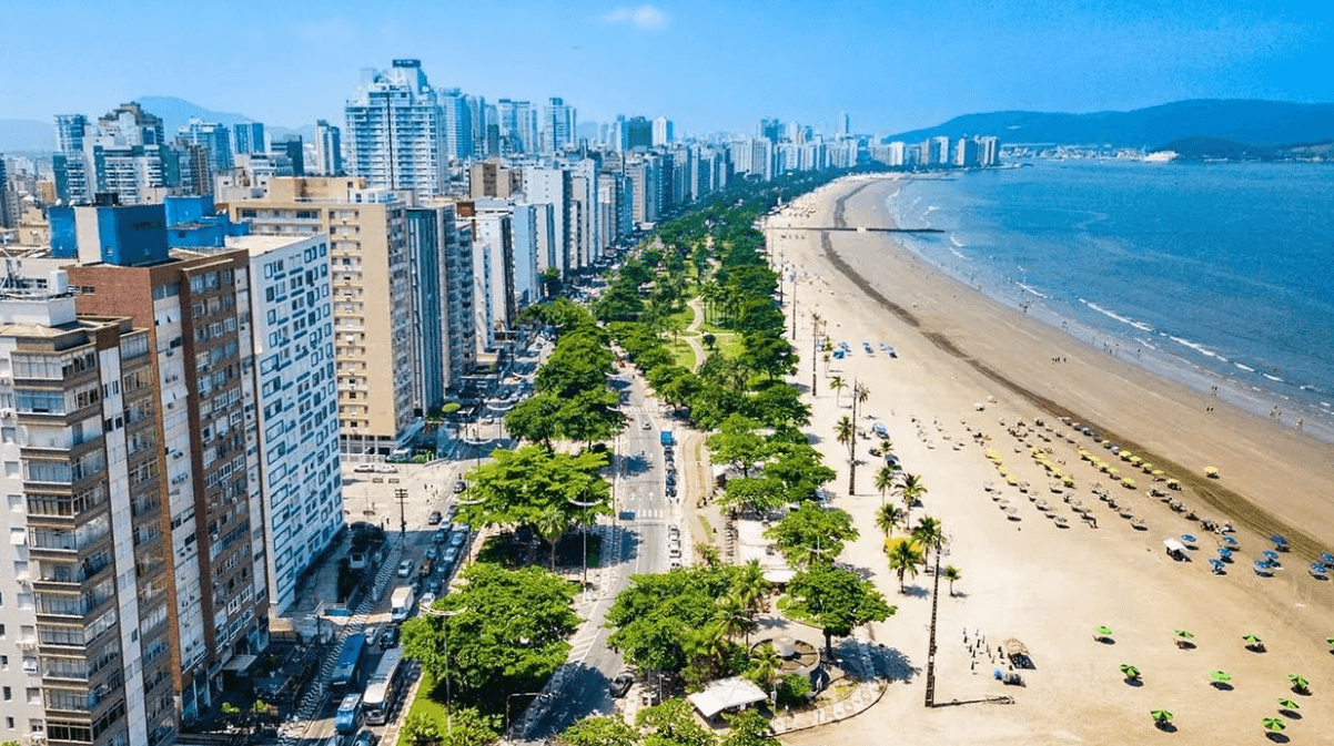 Como a Especulação Imobiliária Afeta as Avaliações no Litoral?