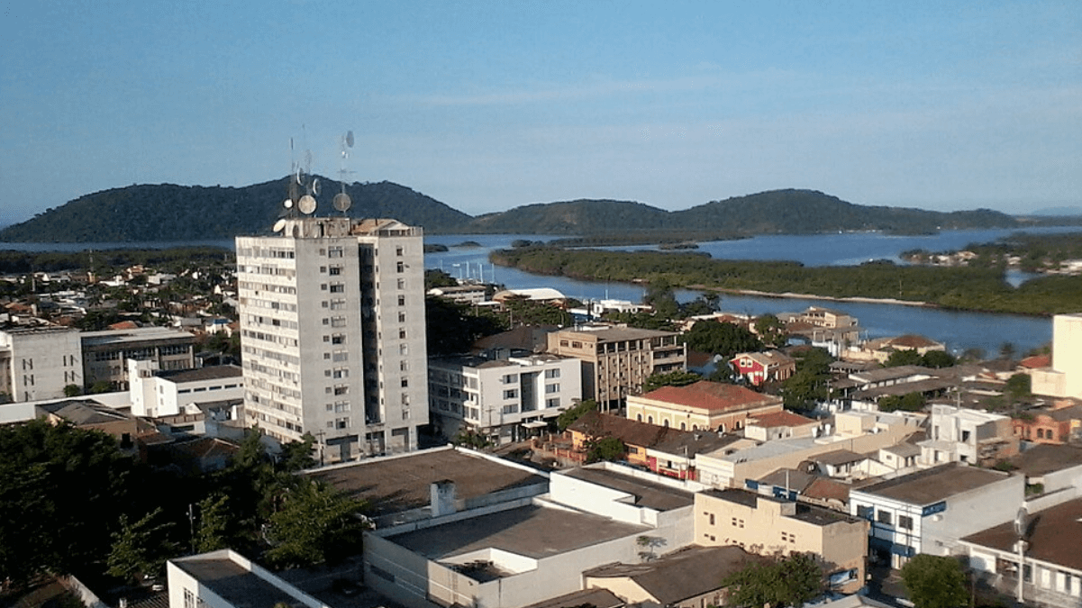 O Que Valoriza um Imóvel com Vista para o Mar em Paranaguá