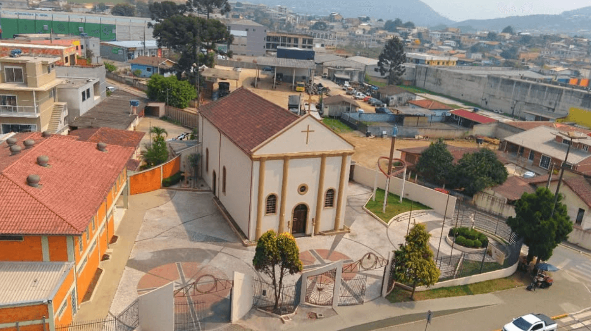 Mercado Imobiliário de Itaperuçu: Como as Avaliações Ajudam na Decisão?