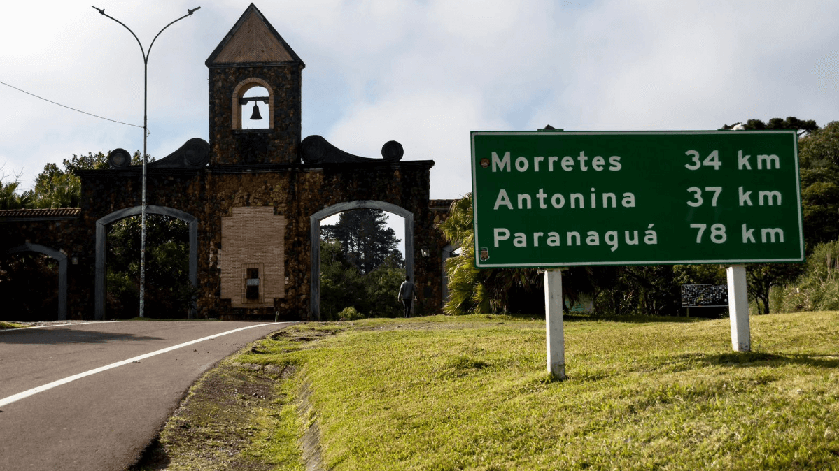 Antonina vs Morretes: Onde os Imóveis Valorizam Mais? Análise Completa para Investidores e Proprietários