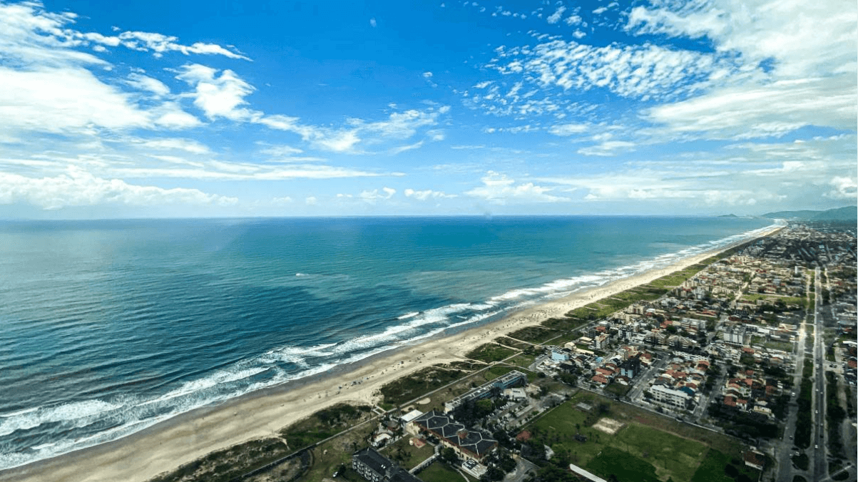Pontal do Paraná vs Matinhos: Qual Tem Melhor Valorização Imobiliária?