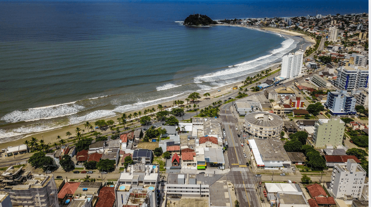 Oferta e Demanda de Imóveis em Guaratuba: Panorama Atual