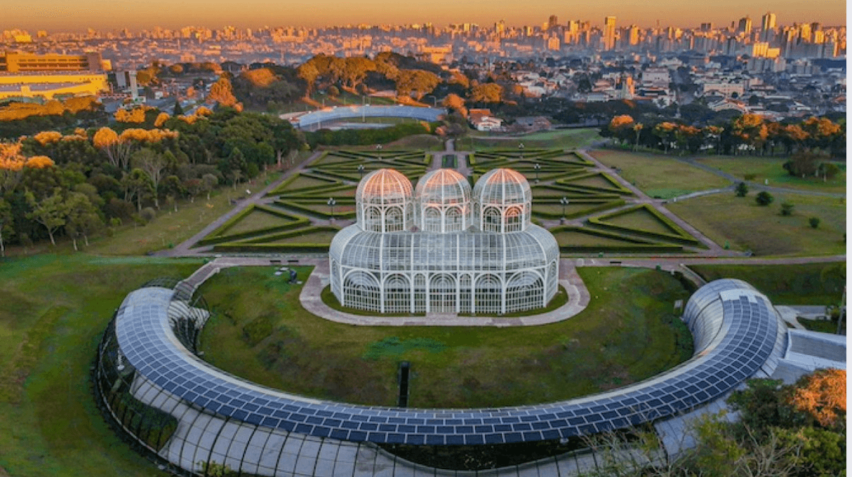 Avaliação Imobiliária: O que é e Por que é Essencial em Curitiba