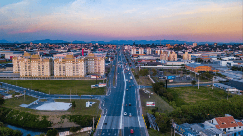 Avaliação de Imóveis na Região Metropolitana de Curitiba: Desafios e Oportunidades Técnicas
