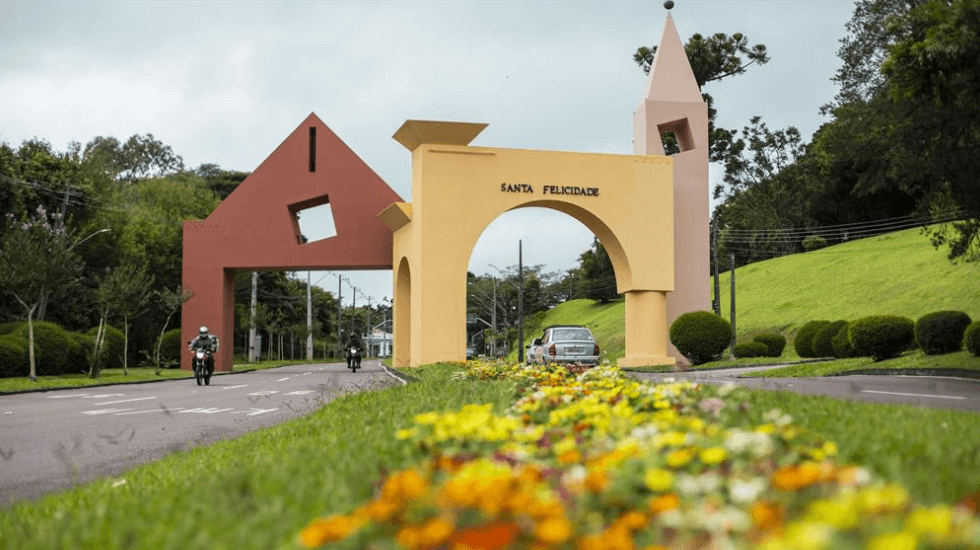 Avaliação de Imóveis em Santa Felicidade, Curitiba: Por Que a Experiência Local do Avaliador é Decisiva?