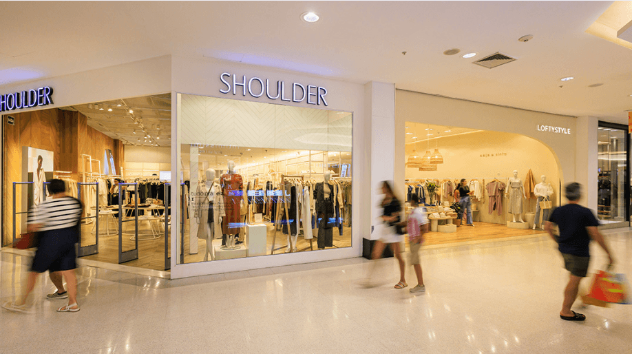 Avaliação de Lojas em Shoppings com Histórico de Inadimplência no Condomínio