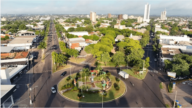 Sobrado em Paranavaí com Infiltração: Como Fundamentar o Estado 4 e Calcular o Impacto no Valor do Imóvel?