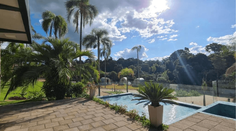 Chácara em Cascavel com Piscina: Como Calcular a Depreciação pelo Método Ross/Heidecke e Fundamentar seu Laudo