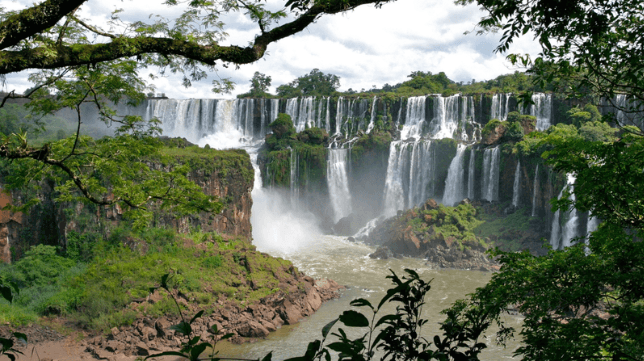 Cobertura com Área Externa em Foz do Iguaçu: Aplicação do Coeficiente de Varanda pela NBR 12721