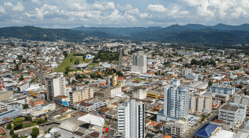 Laudo de Avaliação de Imóvel Rural em União da Vitória e Região: O Que o Mercado Exige e a Norma Técnica Determina