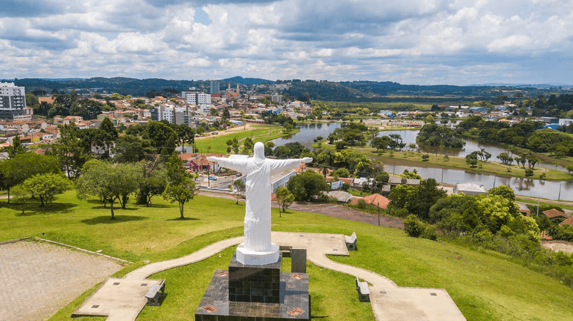 Avaliação de Imóvel em Castro para Financiamento: O Que os Bancos Realmente Aprovam (e o Que Reprovam)