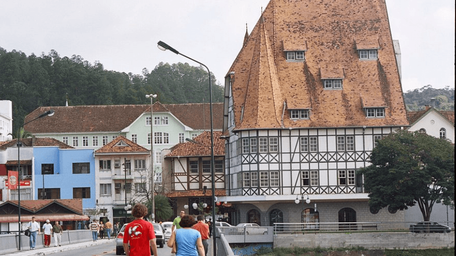 Como Escolher um Avaliador de Imóveis em Blumenau: Dicas e Critérios Essenciais