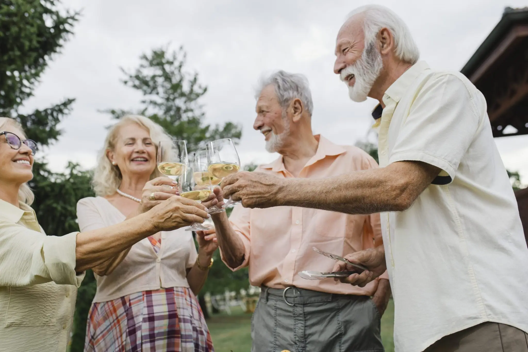 WERE LIVING IN THE G SHAPED ECONOMYWHERE BOOMERS CONTROL 90 TRILLION AND EVERYONE ELSE WAITS.jpg
