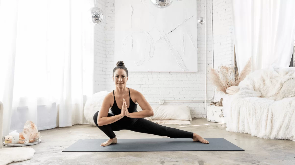 Yoga em Casa: Como Criar o Ambiente Perfeito para Sua Prática Diária