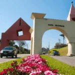 Mercado Imobiliário em Santa Felicidade: Análise Completa
