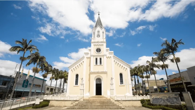 LAUDO DE AVALIAÇÃO DE IMÓVEL RURAL EM SÃO JOSÉ DOS PINHAIS E RMC – O QUE O MERCADO EXIGE