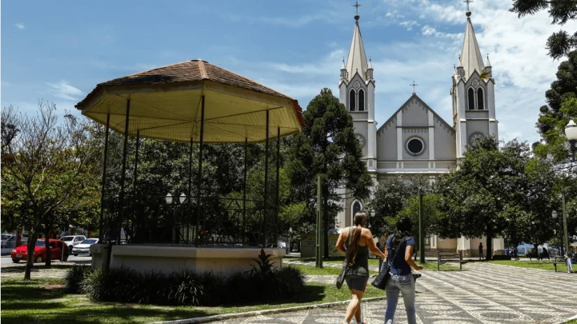 Avaliação de Imóvel em Campo Largo para Financiamento: O que os Bancos Aprovam?